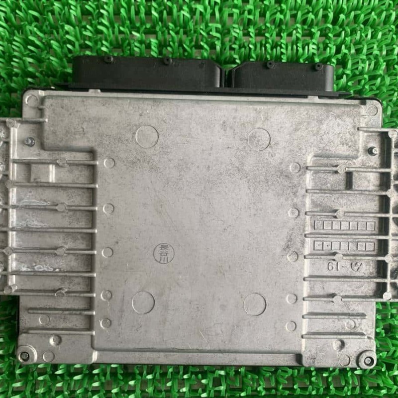 A56-V12 /Nissan Presage Nissan TU31 Engine Control Unit / ECU Engine