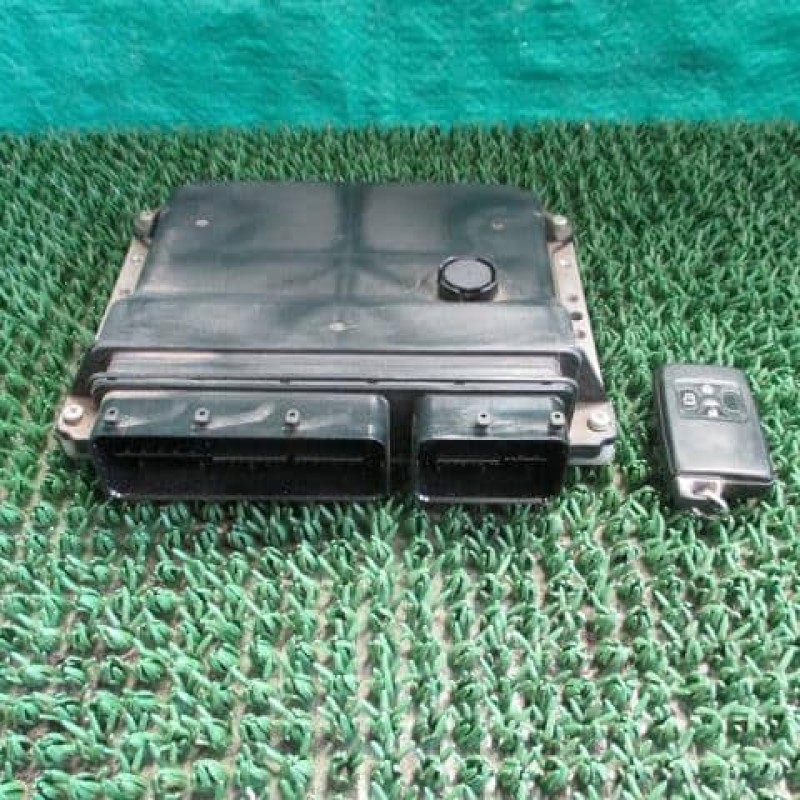 89661-28E20/Voxy 2010 ZRR70G Engine Control Unit / ECU/FF