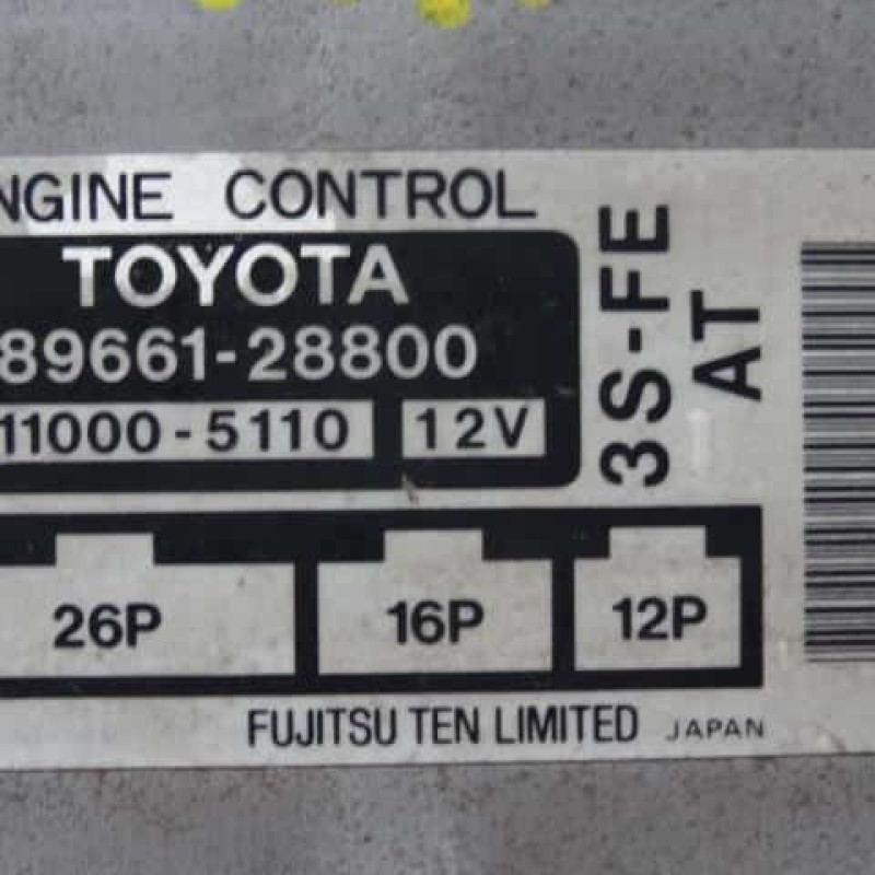 Engine Control Unit /TOYOTA Townace Noah 1998 E-SR40G 89661-28800