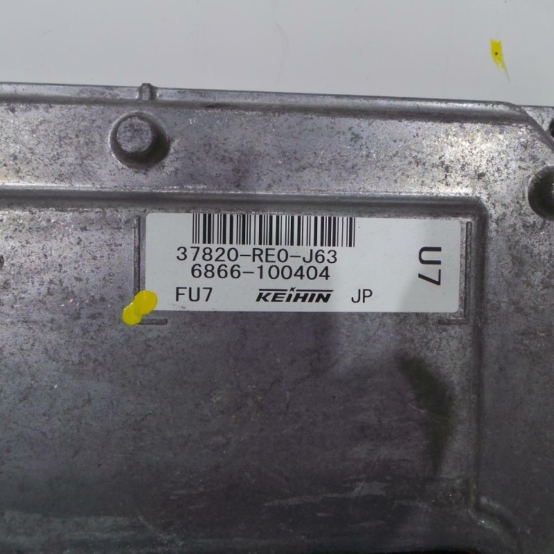 Engine Control Unit / ECU HONDA Fit 2011 DAA-GP1 37820-RE0-J63