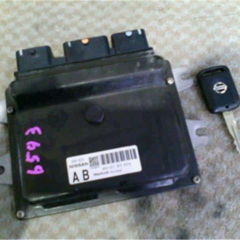 A56-X21/Engine Control Unit / ECU NISSAN Tiida 2004