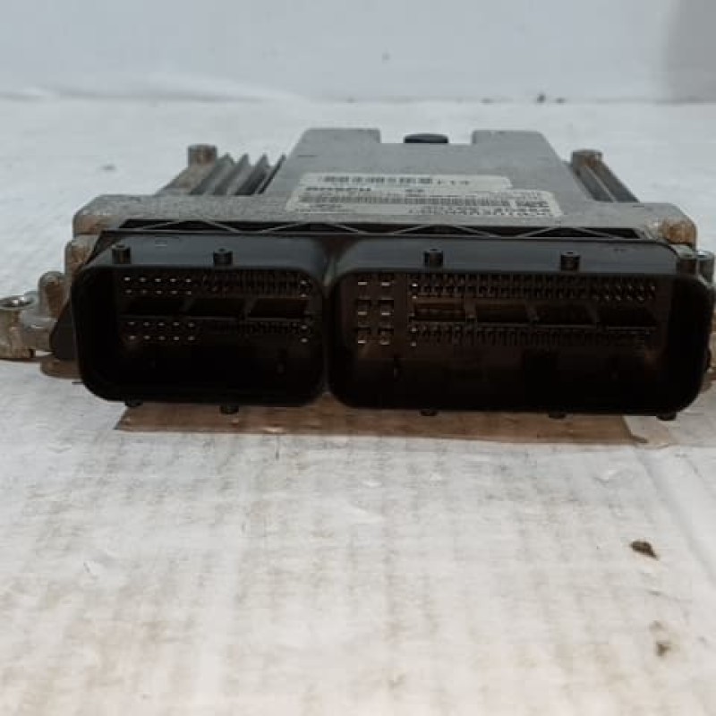 Engine Control Unit / ECU HYUNDAI Veracruz 2008 (39100-3A060) F13 0281015146 Korea