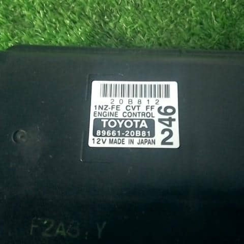 Engine Control Unit TOYOTA Premio 2012 DBA-NZT260 (89661-20B8) 2461