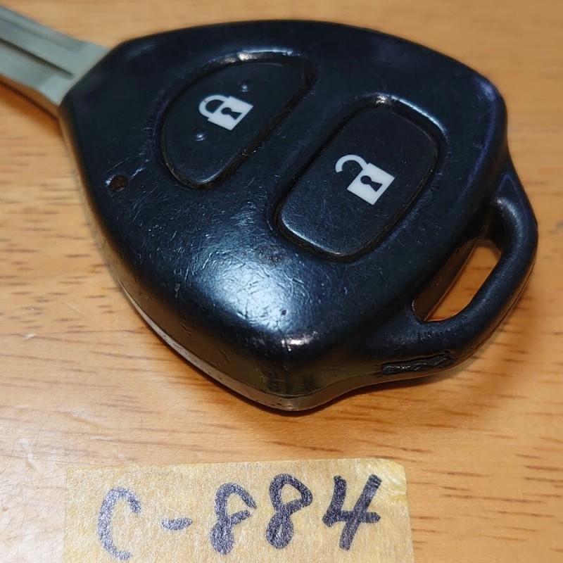 Toyota original keyless 2 button pattern number 28150 base 251451-1491 Noah * Voxy * Hiace * Axio anonymity delivery frequency has confirmed