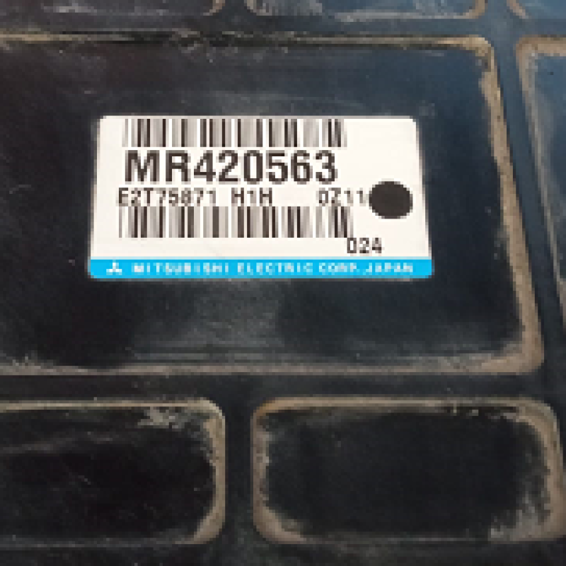 MR420563 Engine CONTROL UNIT, (ECU)ENG & A/T ELECTRONIC, Mitsubishi MR420563