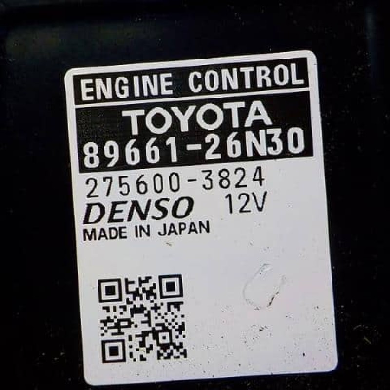 89661-26N30 TRH200V Hiace  Engine Control Unit / ECU 89661 26N30 (275600 3822/3824) Japan