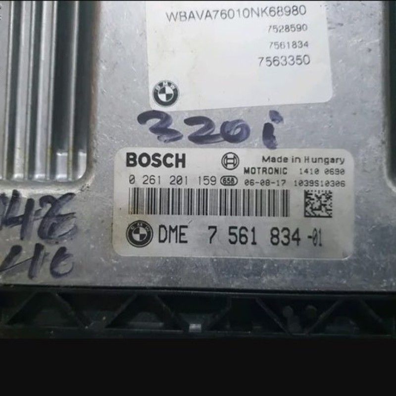 Bmw Engine Control Unit  Bosch Ecu Part Dme For Sale In Bangladesh   7 561 834-01  (2005/2008)