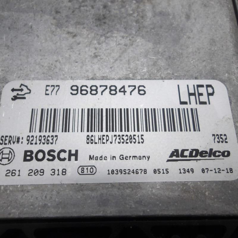 HOLDEN CAPTIVA ENGINE ECU  E77 (96878476) 2006-2011
