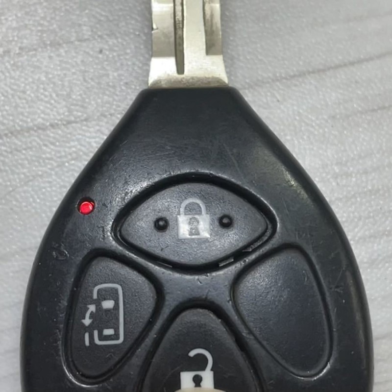 Toyota original keyless 3 button base 26030 base 251451-1491 Hiace/Noah Voxy ZRR70 Porte NNP10 Isis left electromotive sliding door remote control