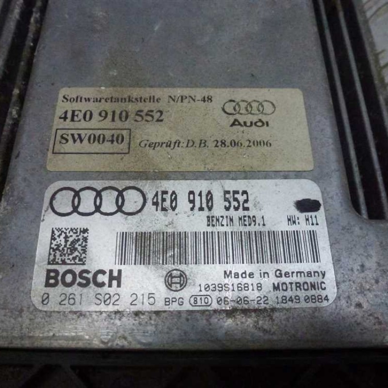 4E0 910 552B AUDI S8 4E V10 450PS BSM ENGINE CONTROL UNIT 4E0910552B